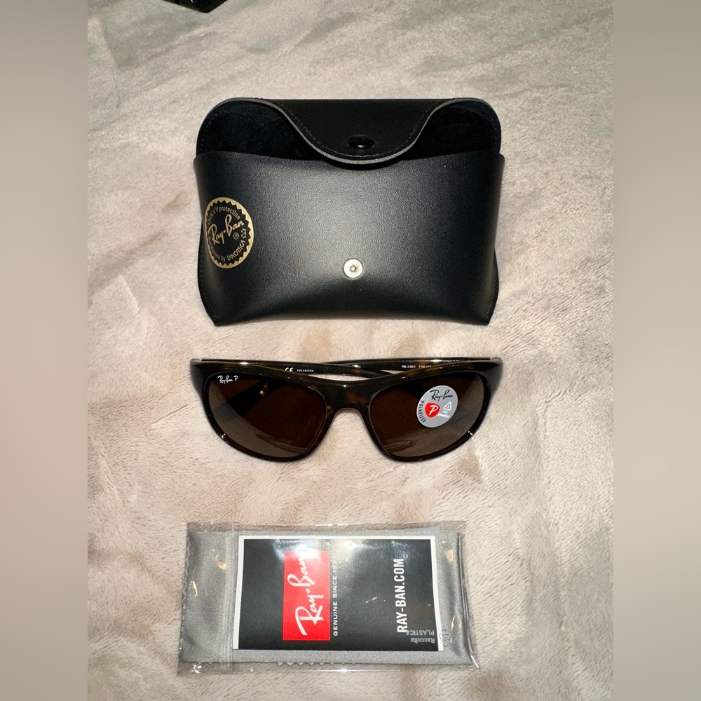 NWT Polarized Ray-Ban Sunglasses RB4351 710/83 Havana brown Unisex